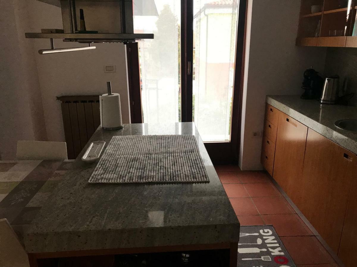 Maeli Apartment 루치야 외부 사진