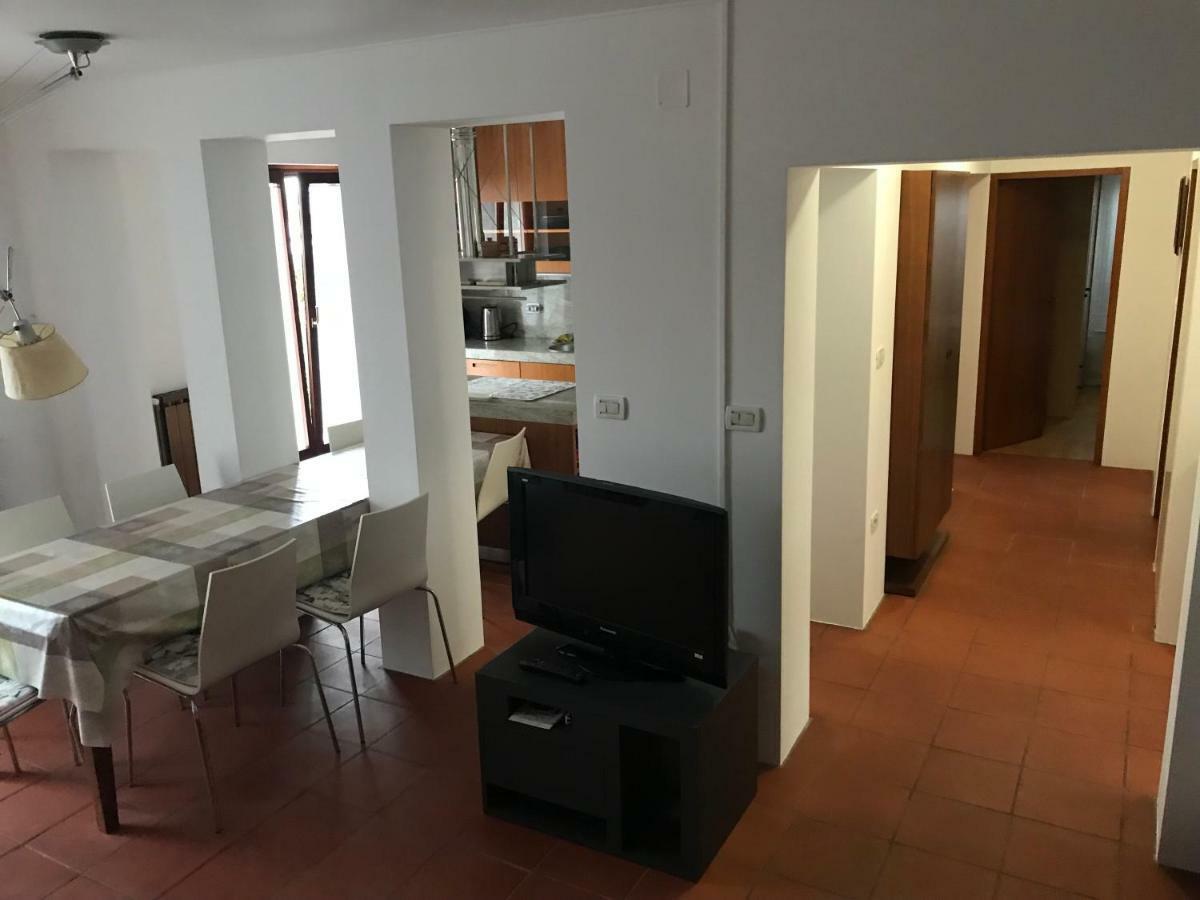 Maeli Apartment 루치야 외부 사진