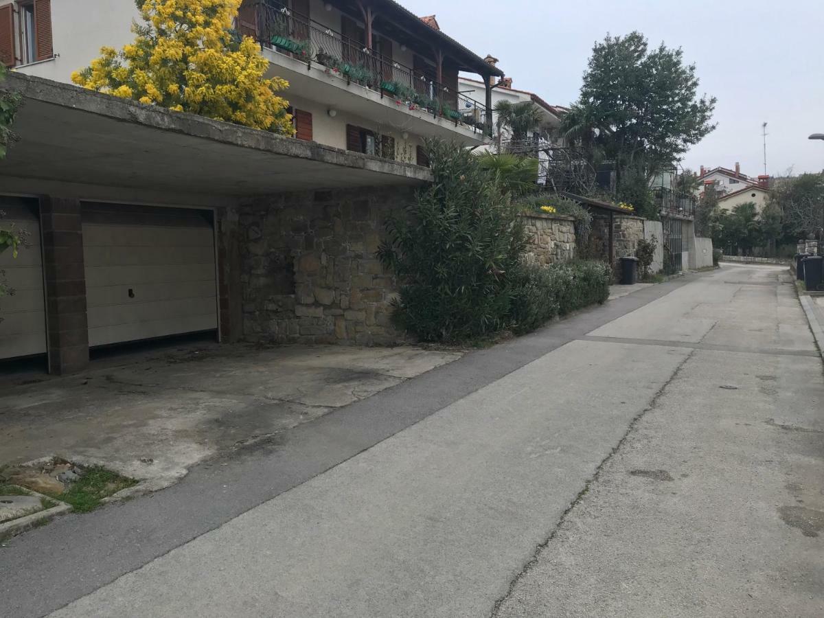 Maeli Apartment 루치야 외부 사진